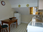 Top floor flat (F4D) kitchen